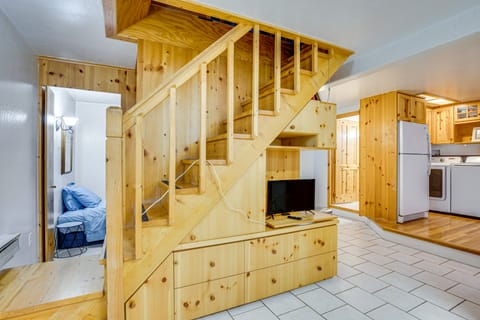 Near Hiking & Biking: Home w/ Eckert Charm! House in Colorado