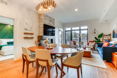 Mountain-View Condo in Downtown Winter Park! Apartment in Fraser