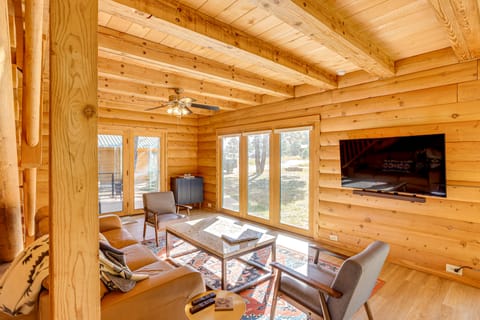 5 Mi to Dwtn: Pagosa Springs Cabin w/ Mtn Views! House in Colorado