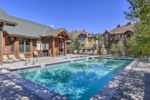 3 Mi to Winter Park Resort: Condo w/ Patio & Grill Apartment in Fraser