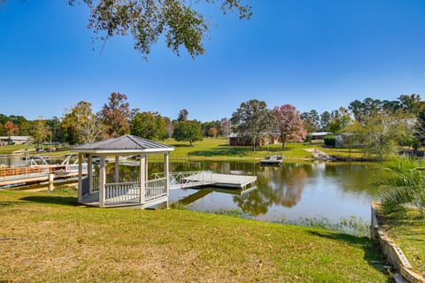 Waterfront Prosperity Home w/ Dock: Walk to Marina House in Leesville