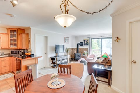 Skiing & Hiking: Mtn-View Condo in Durango! Apartment in Purgatory