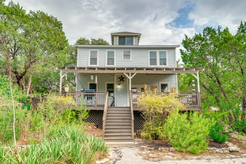 Near Lake Travis - Home w/ Decks & Yard! House in Lake Austin