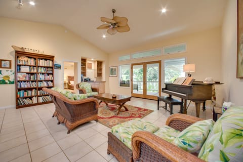Lanai + Ocean Views: Secluded Holualoa Retreat! Apartment in Holualoa
