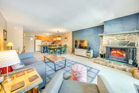 6 Mi to Skiing: Condo w/ Balcony in Fraser! Apartment in Fraser