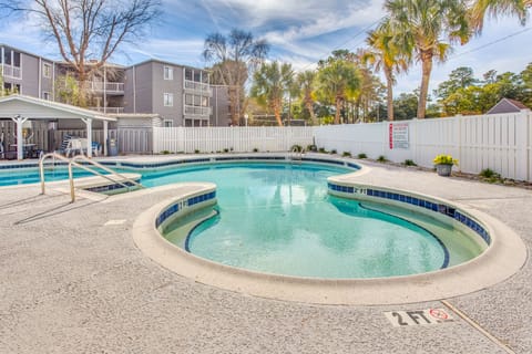 Calabash Condo: Close to Coast & Fishing Appartamento in Carolina Shores