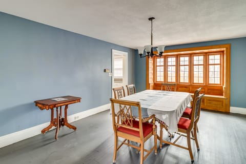 1 Block to Downtown Adrian: Spacious Home! House in Ohio