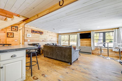 Waterfront 'Little Red Camp' on Moose River House in Moosehead Lake