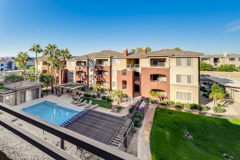 Walk to Papago Park: Condo in Phoenix Apartment in Tempe