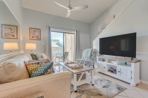 Access to 4 Pools: Oceanfront Orange Beach Condo Apartment in Orange Beach