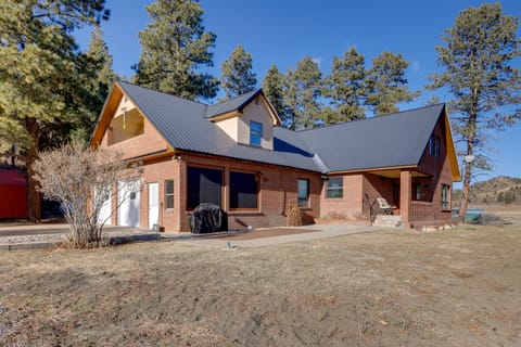 Mtn View: Cozy Couple's Retreat in Bayfield! Apartment in La Plata County