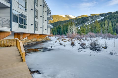 Steps to River Run Gondola: Ski Condo w/ Views! Apartment in Keystone