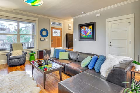 Cozy Modern Craftsman in North Portland House in Portland