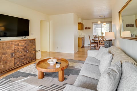 2 Mi to UNM Campus: Home in Quiet Area of ABQ House in Albuquerque