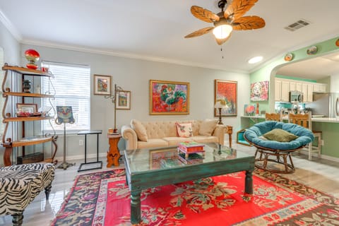 Dog-Friendly Retreat w/ Yard, 22 Mi to Dtwn Austin House in Kyle