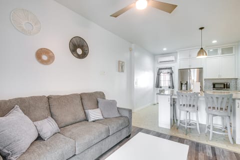 4 Mi to Lake Logan: Hocking Hills Apartment Apartment in Falls Township