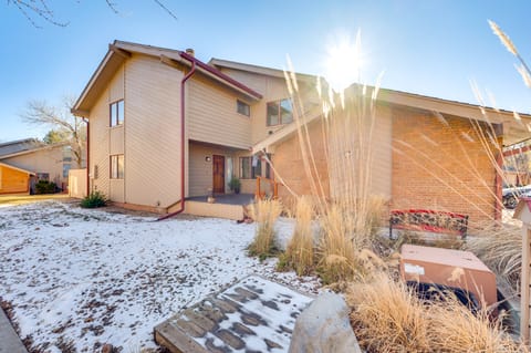 2 Mi to CU Boulder: Townhome w/ Private Deck! Apartment in Boulder
