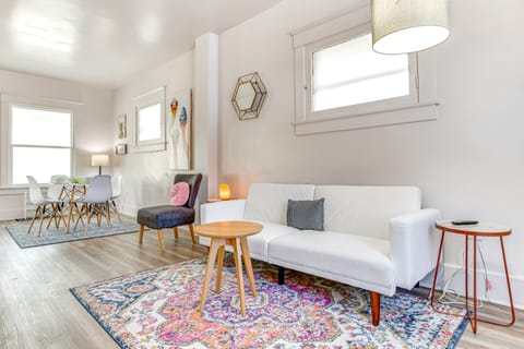 3 Mi to Dtwn Indy: Pet-Friendly Home w/ Backyard! House in Indianapolis