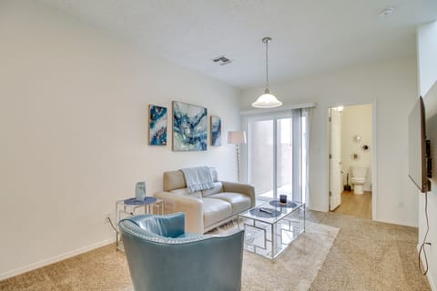 4 Mi to UNM: Convenient Albuquerque Townhome! Apartment in Albuquerque