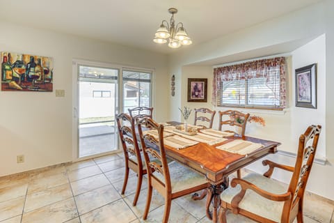 Near Medical Center: Home w/ Yard in San Antonio House in San Antonio