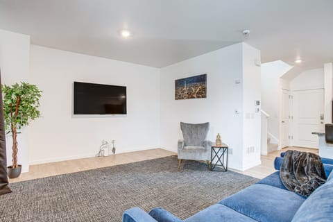 17 Mi to Denver Zoo: Family-Friendly Aurora Home House in Aurora