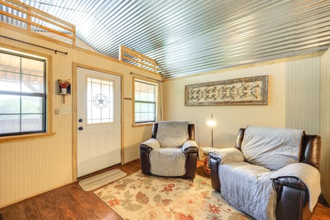 Cozy Couple's Cabin Retreat in Concan! House in Rio Grande