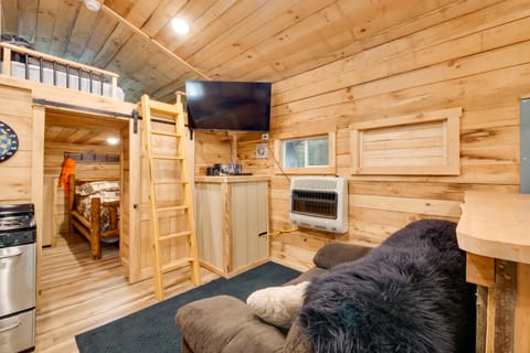 1 Mi to Mohican River: Wooded Retreat w/ Trails! House in Ohio