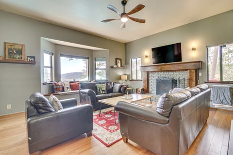 Partial Lake Arrowhead View: Cabin w/ Game Room! House in Lake Arrowhead