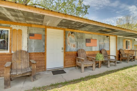Fish & Boat: Angler's Cabin 2 Mi to White River House in Lakeview