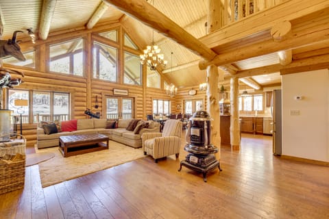 'Nonna's Cabin' Family Mtn Retreat in Westcliffe! House in Colorado