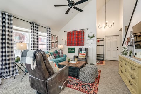 Hike, Swim & Golf: Home Near Dtwn Twain Harte House in Twain Harte