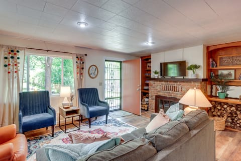 Hike On-Site: Mountain-View Hideaway in Durango House in Durango