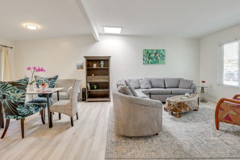 8 Mi to Carlsbad Beach: Home w/ Patio & Yard House in Vista