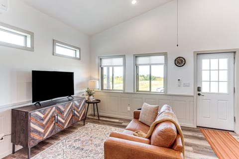 Mountain Escape Nestled in Quaint, Historic Mancos Apartment in La Plata County