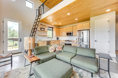 20-Acre Property w/ Trail: Hill Country Hideaway! House in Rio Grande