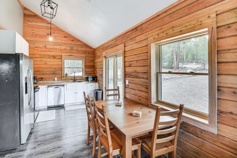 Colorado Mountain Cabin Near 14ers + Peak Views House in Colorado