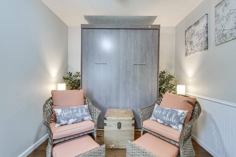 2 Mi to Dtwn Forest Grove: Quiet Studio w/ Yard Apartment in Forest Grove