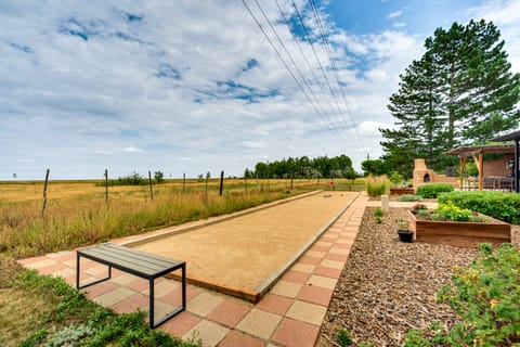 Mtn-View Home w/ Pickleball Court in Louisville! House in Louisville