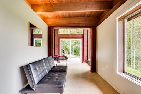 Fire Pits & Grill: Lakefront Jackson Home House in Ohio