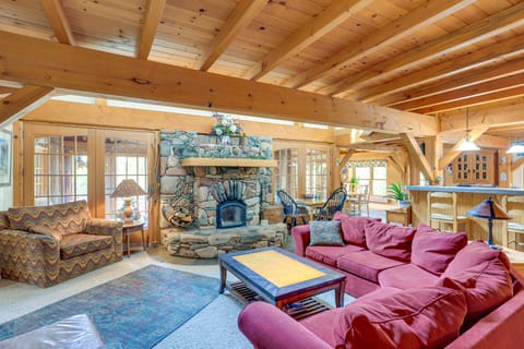 Steps From Nat’l Forest: Creekside Home in Durango House in La Plata County