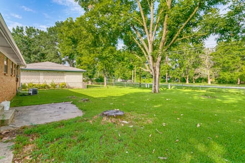 Fish, Hike & Relax: North Little Rock Gem w/ Yard House in Little Rock