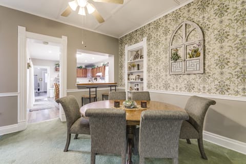 Walkable Group Getaway w/ Bikes in West Liberty! House in Ohio