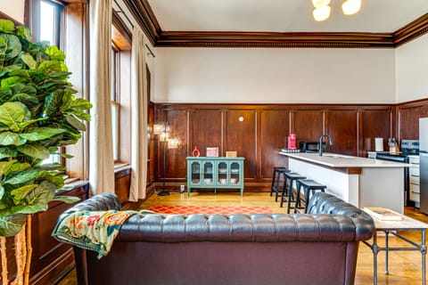 Modern Elegance: Timeless Crawfordsville Studio! Apartment in Crawfordsville