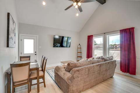 Brand-New Home 2 Mi to Shannon Med Center! House in San Angelo