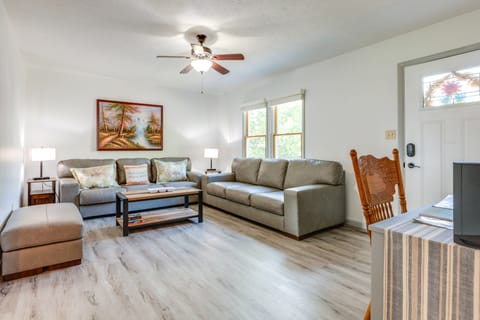 Family Home 2 Mi to Ark Encounter in Williamstown! House in Williamstown