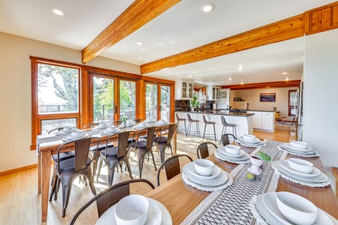 Steps to Hiking: Sanctuary in Santa Ana Mtns Villa in Southern California