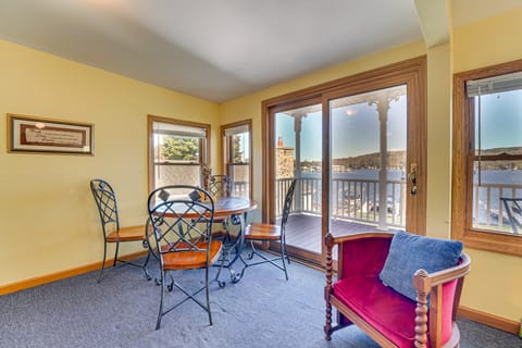 All-Season Adventures! Lime Lake Retreat w/ Dock House in Cattaraugus