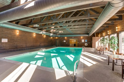 Stunning San Juan Mtn Views: Cabin Near Skiing! House in Colorado