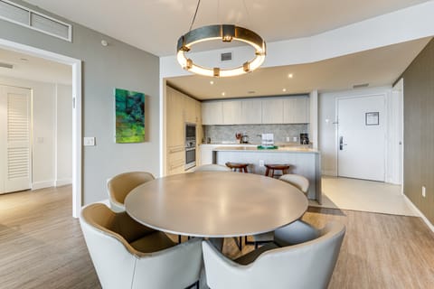 Luxe Condo w/ Hallandale Beach Oceanfront View! Apartment in Hollywood Beach