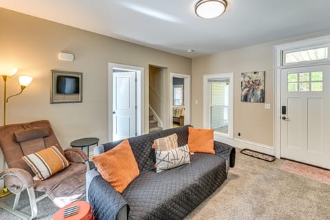 6 Mi to Notre Dame: Family Retreat w/ Deck & Yard House in Mishawaka